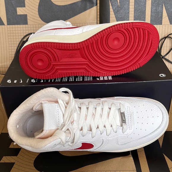 NIKE W AF1 SCULPT Summit White/Gym Red - Picture 6 of 16